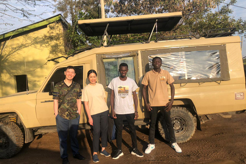 Nairobi National Park Game drive with Coffee Stop Nairobi National Park Private Safari by Open Roof Van