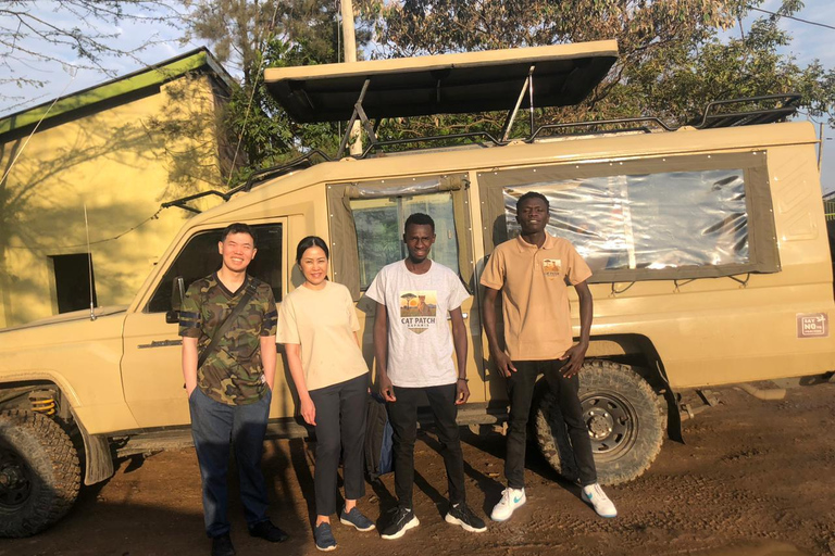Nairobi National Park Game drive with Coffee Stop Nairobi National Park Private Safari by Open Roof Van