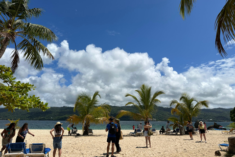 Rincon Beach och Cayo Levantado från Punta Cana