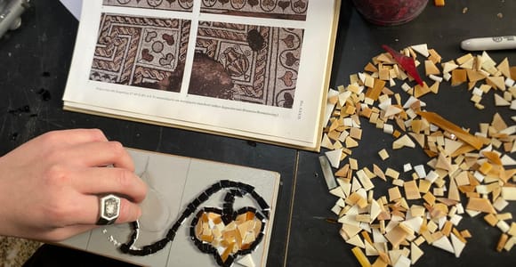 Thessaloniki: UNESCO Walk & Byzantine Glass Mosaic Workshop