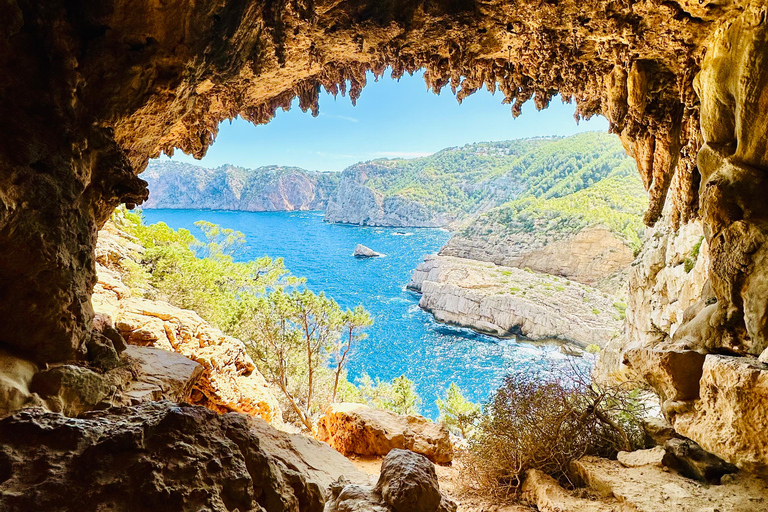 Ibiza: Private Hiking Tour with a Certified Mountain Guide
