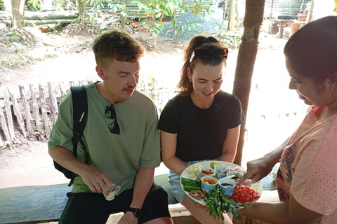 康提：香料园和手工艺人工作室嘟嘟车之旅