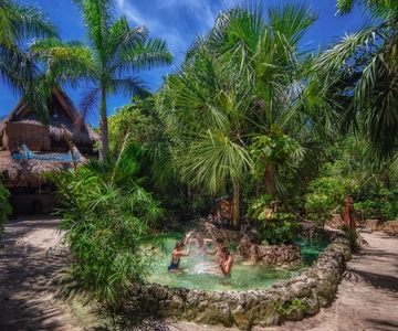 Entrada al Parque Xplor