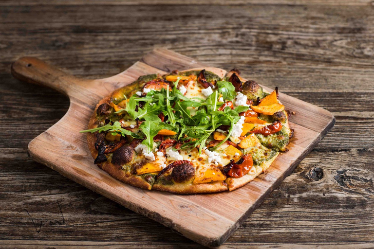 Excursión a pie por Hahndorf After Dark con comida incluida