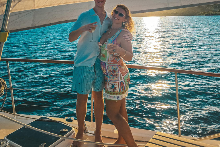 Havannah Harbour Sunset Cruise +Dinner (No Transfer/Own Way)