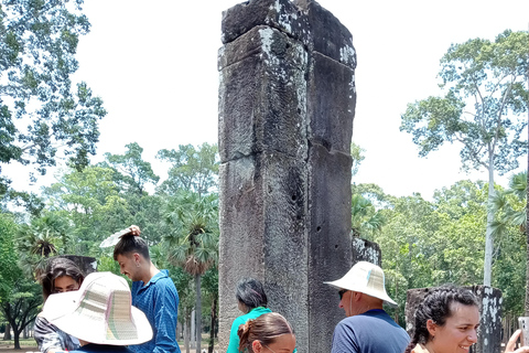 Siem Reap: Tur i liten grupp 1 dagstur på Angkor WatTur i liten grupp på franska