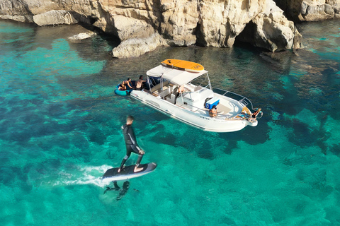 Mallorca: Privat vattensportbåt. Efoil LUNCH Drycker SUP