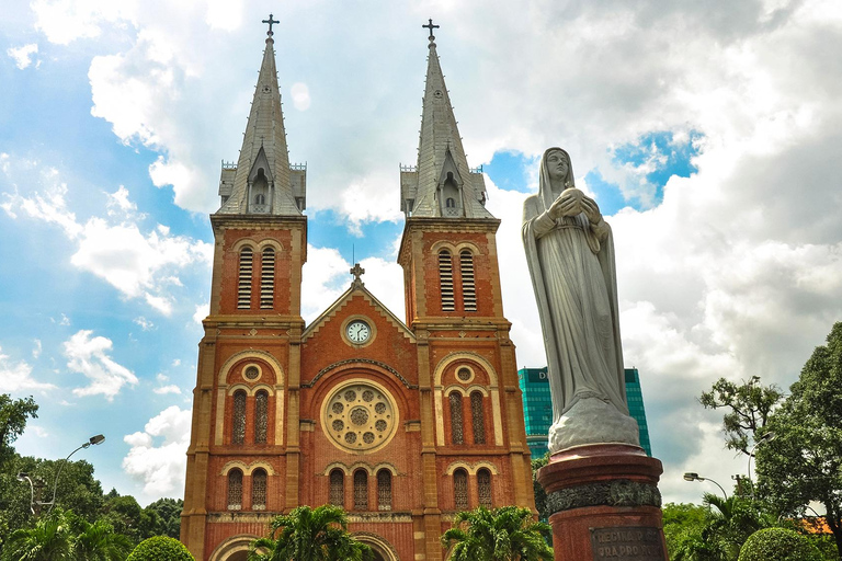 Ho Chi Minh City: Private Half-Day City Tour by Car