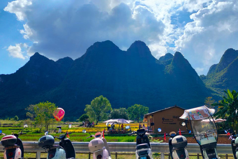 Yangdi Bamboo Rafting, Ancient Stone City& Show Tour