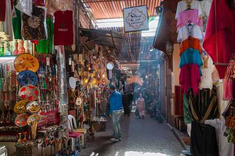 Dalla Medina al moderno: tour dello shopping a Tangeri (tour a piedi)