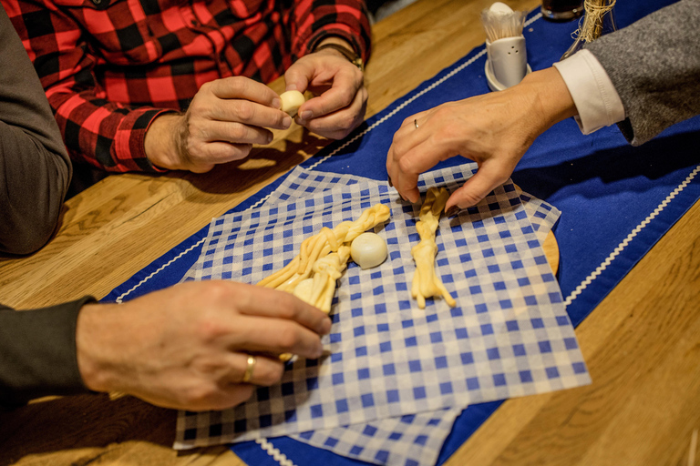 Bratislava: Traditional Food and History Tour