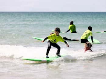 2 timers surfeopplevelse i Newquay - privat familietime