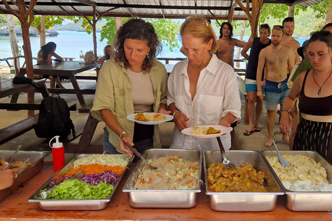 Koh Pha Ngan: Day Tour Ang Thong with Kayak, Snorkel & Lunch Option 1: Hotel Pick up in Koh Pha Ngan