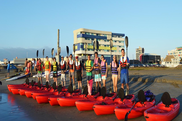 KAJAK, AVONTUUR OP EEN WATERREIS