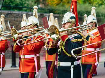 London: Changing of The Guard Tour