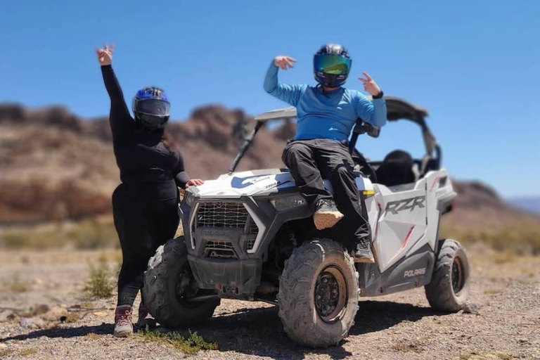 Las Vegas: Passeio de RZR com adrenalina pelo Rio ColoradoVai a Las Vegas: Colorado Adrenaline RZR Tour - Conduz até ao local-