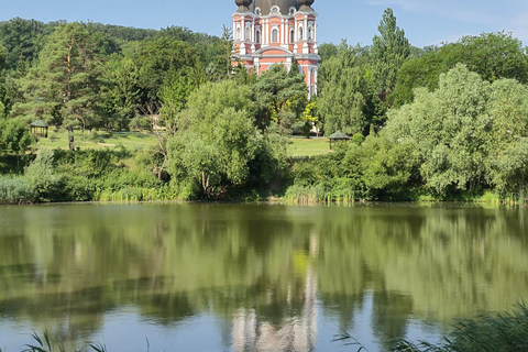 Best of Moldova Curchi, Old Orhei & Cricova winery Optional