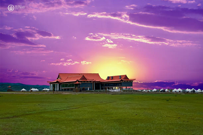 Semi-Gobi, Kharakorum overnight glamping private tour