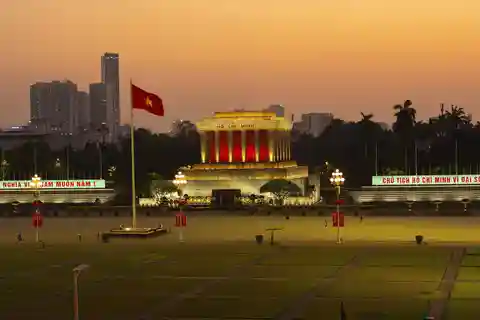Hanoi: City Highlights Full-Day Guided Tour with Lunch