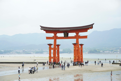 From Osaka/Kyoto: Hiroshima and Miyajima UNESCO Private Tour