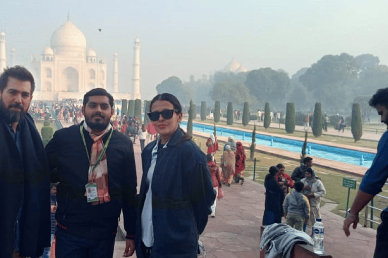 Same Day Taj Mahal Tour By Car From Delhi Tour With Govt. approved Guide Only.