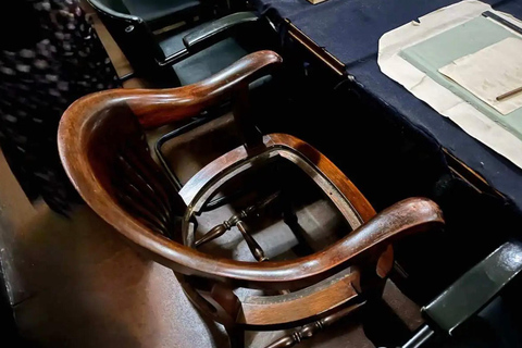 Small Group Churchill War Room Entry & Westminster Tour
