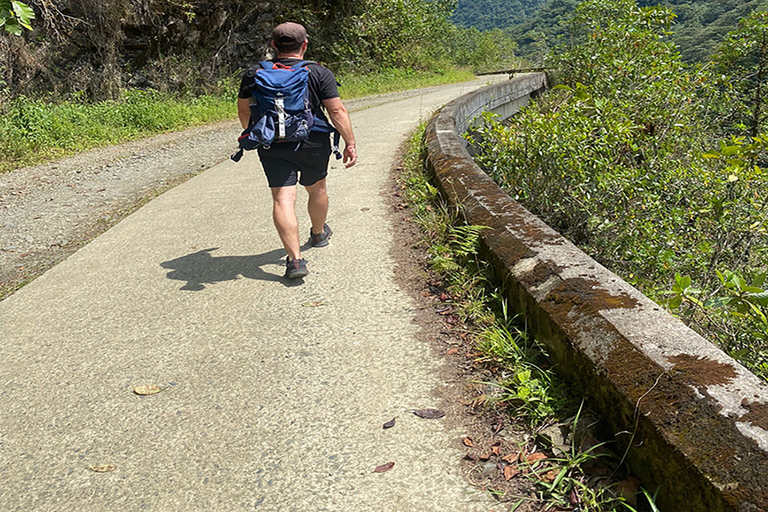 From Cali: Rio Bravo Canyon Natural Reserve HikeCalima Darien: Rio Bravo Canyon Natural Reserve Hike