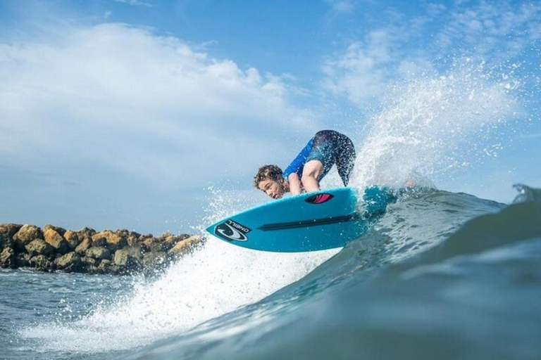 Cartagena: Surf Class with Certified Instructor