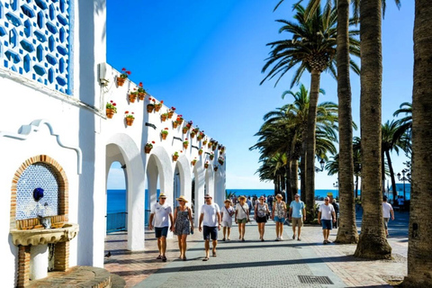Malaga: 3-Day Guided Tour with Nerja & Frigiliana & Ronda