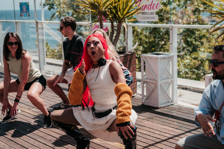 Barcellona: Brunch alcolico con le drag queenBarcellona: brunch con drag queen e drink