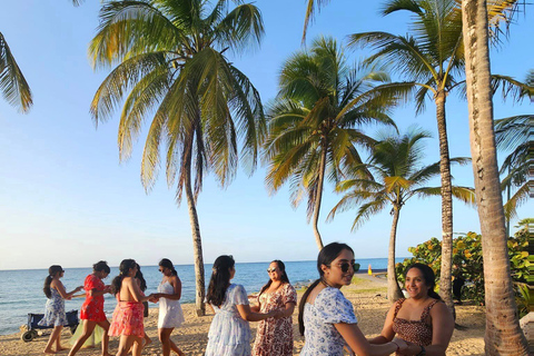 San Juan : Cours de salsa au coucher du soleil sur la plage