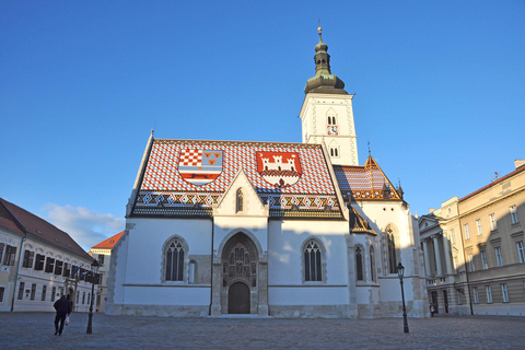 Zagreb: Guided Walking Tour in French with a Local Guide