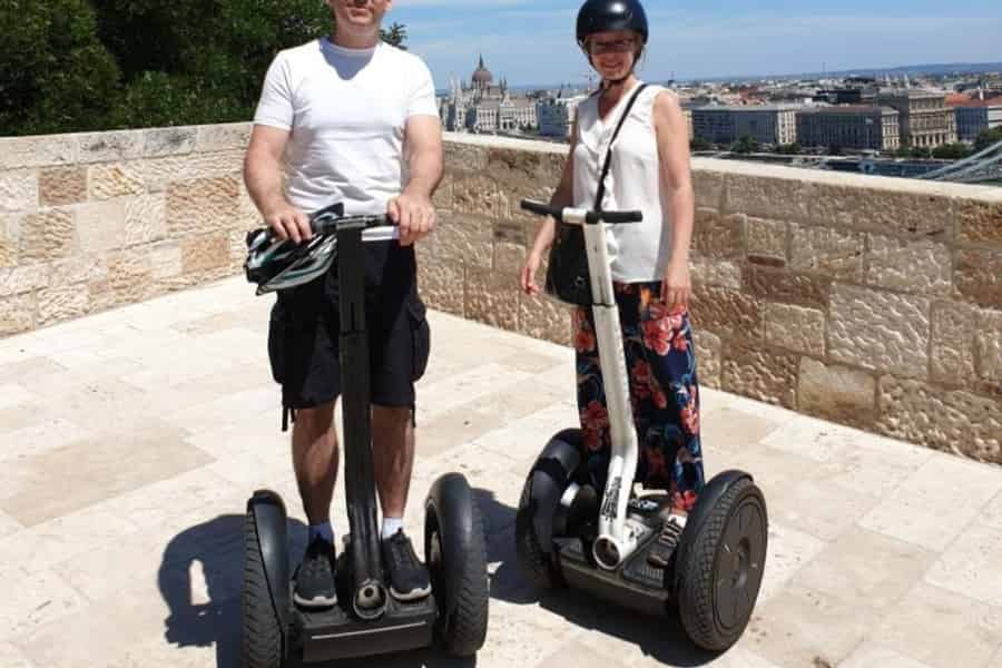 Budapest: Probefahrt mit dem Segway durch die Stadt. Foto: GetYourGuide Budapest: Probefahrt mit dem Segway durch die Stadt. Foto: GetYourGuide