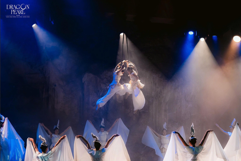 Baia di Bai Tu Long: cena nella grotta e spettacolo artistico immersivo