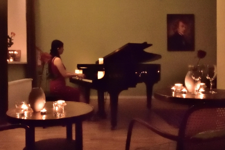 Concierto de Varsovia: Chopin pintado a la luz de las velas/vino incluido