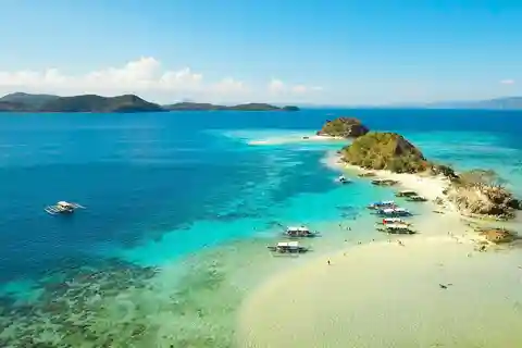 Coron Town: Coron Island Escapade Private Tour with Lunch
