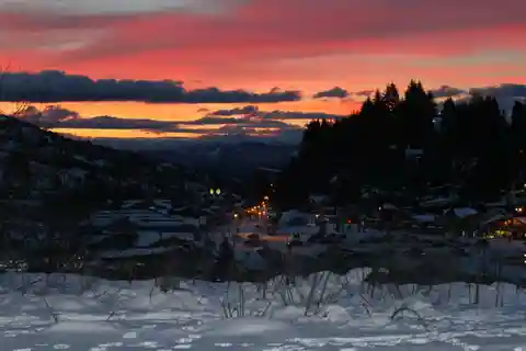 Bariloche: Snowmobile ride with dinner 4 steps