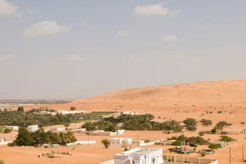 From Muscat: Wahiba, Wadi Bani Khalid, Wadi Shab 2-Day Tour