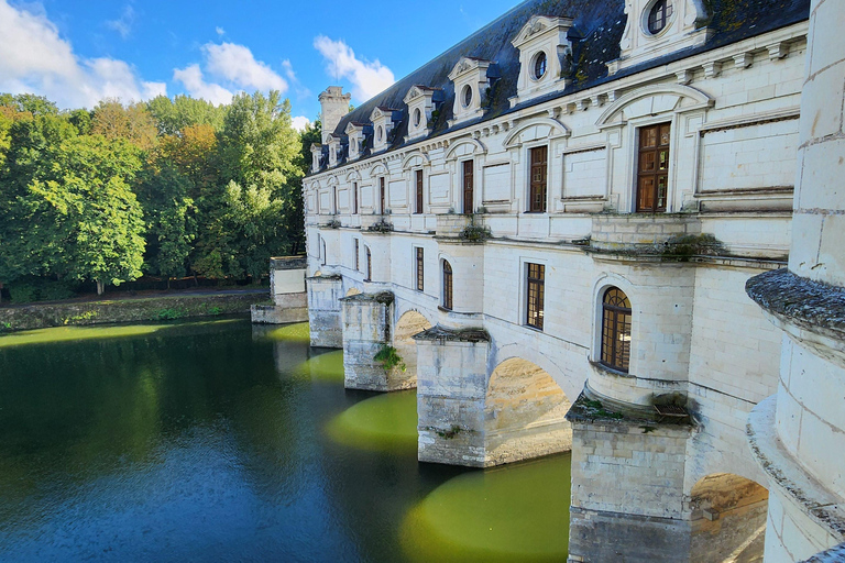 Paris to Loire Valley Castles Chambord & Chenonceau -DayTrip