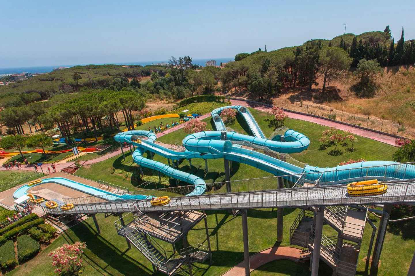 Platja d'Aro: Aquadiver Water Park Admission Ticket