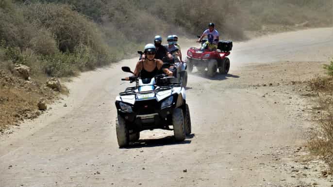 Lárnaca, tour en quad de 2 horas