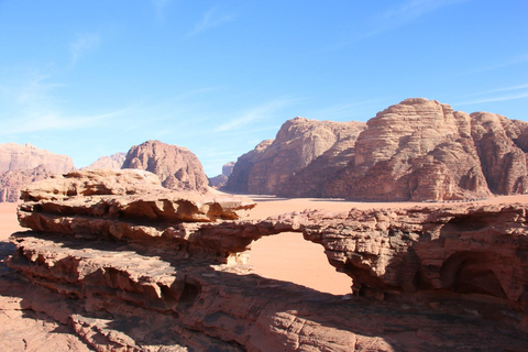 Wadi Rum: Bedouin Desert Tour with Sandboarding