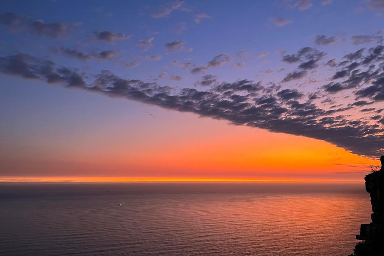 Cape Town: Guided Lion's Head Hike at Sunrise or Sunset Sunrise Hike from Meeting Point