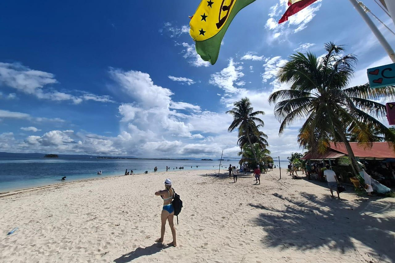 Panama City: San Blas Tropical Adventure – 3 Islands with Lunch at a Local Restaurant Tropical Adventure in Guna Yala: 3 Islands with Lunch at a Local Restaurant