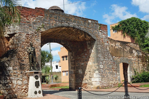 圣多明各：殖民区和三眼之旅圣多明各：殖民区和三眼区历史之旅