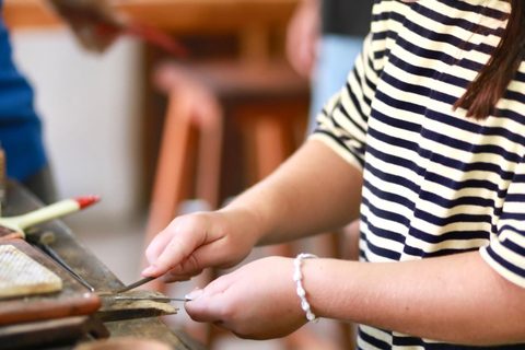 Lombok: Silversmithing Workshop with Jewelry to Keep
