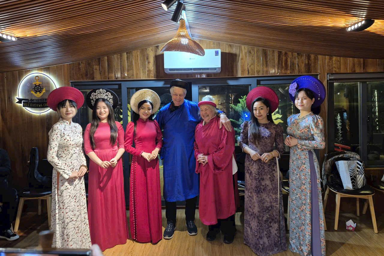 Perfume River Hue: Dinner Cruise, Live Folk Music Experience Perfume River Hue: Dinner Cruise, Live Folk Music Experience