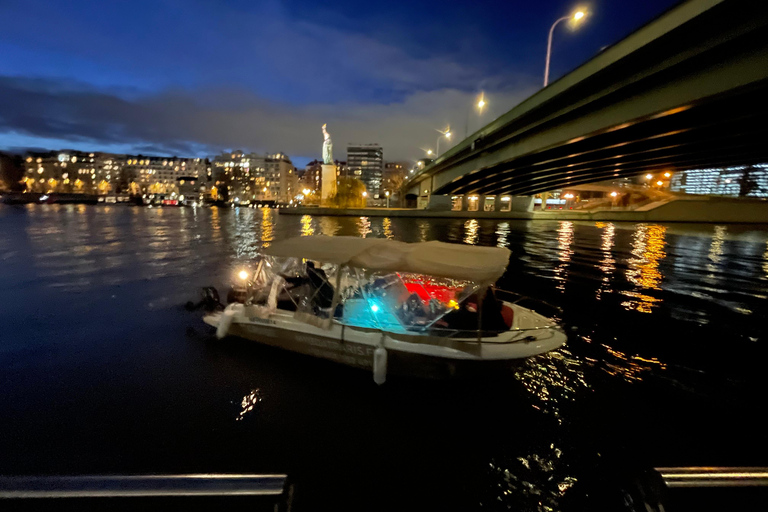 Unique Cruise on the Canal Saint-Martin and the Seine