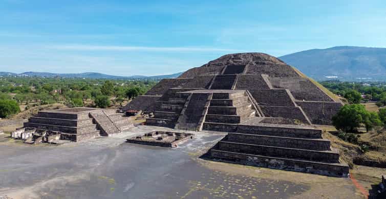 Mexico City: Teotihuacan, Tlatelolco & Basilica of Guadalupe photo 16