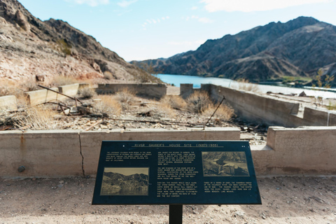 From Las Vegas: Emerald Cave Guided Kayaking Tour